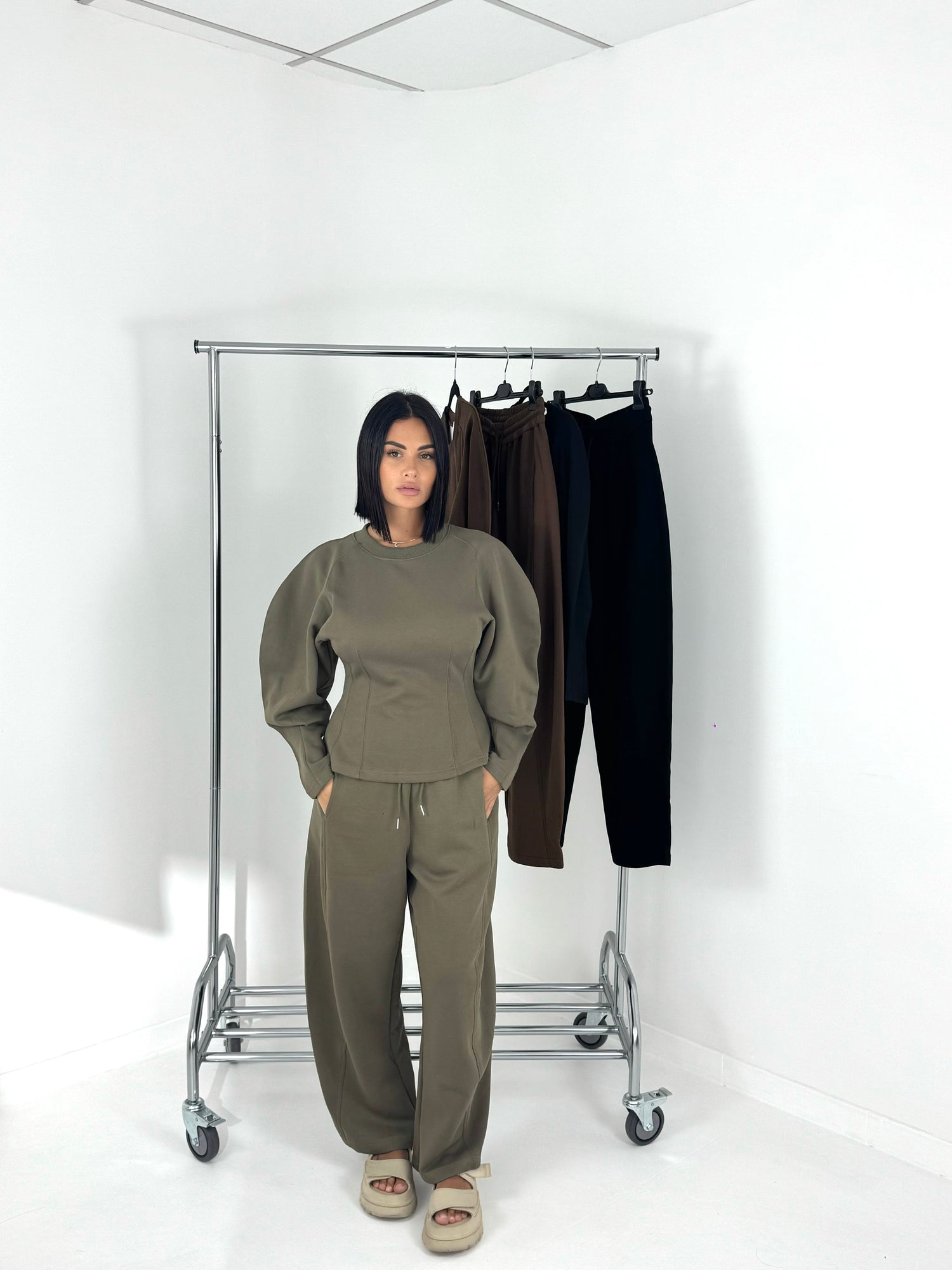 Tuta donna elegante Ammira Boutique Napoli