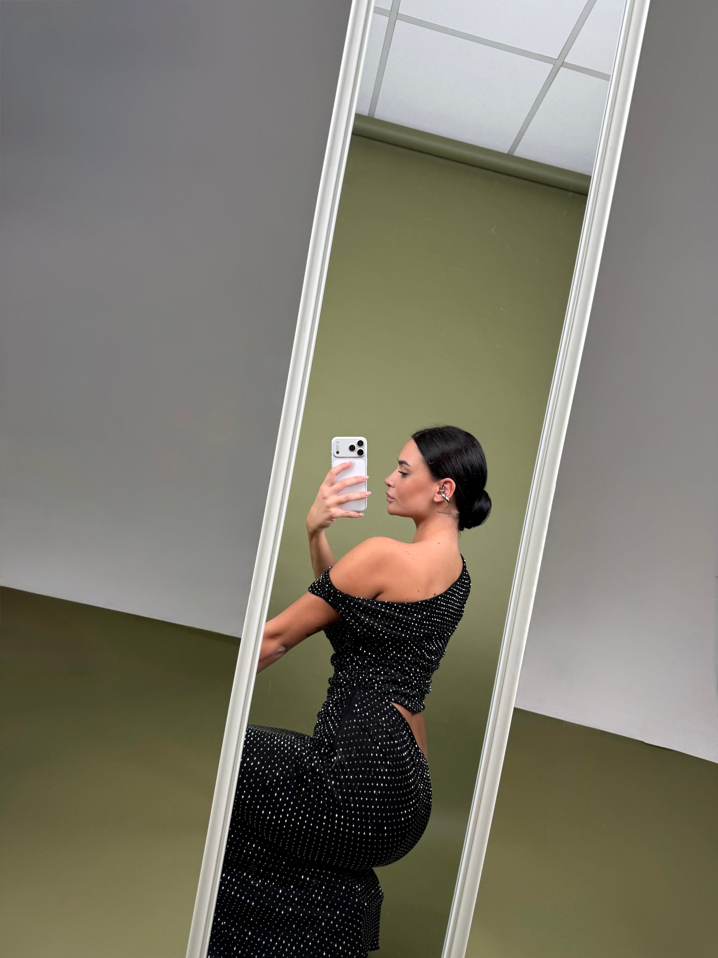 Abito cut out lungo strass