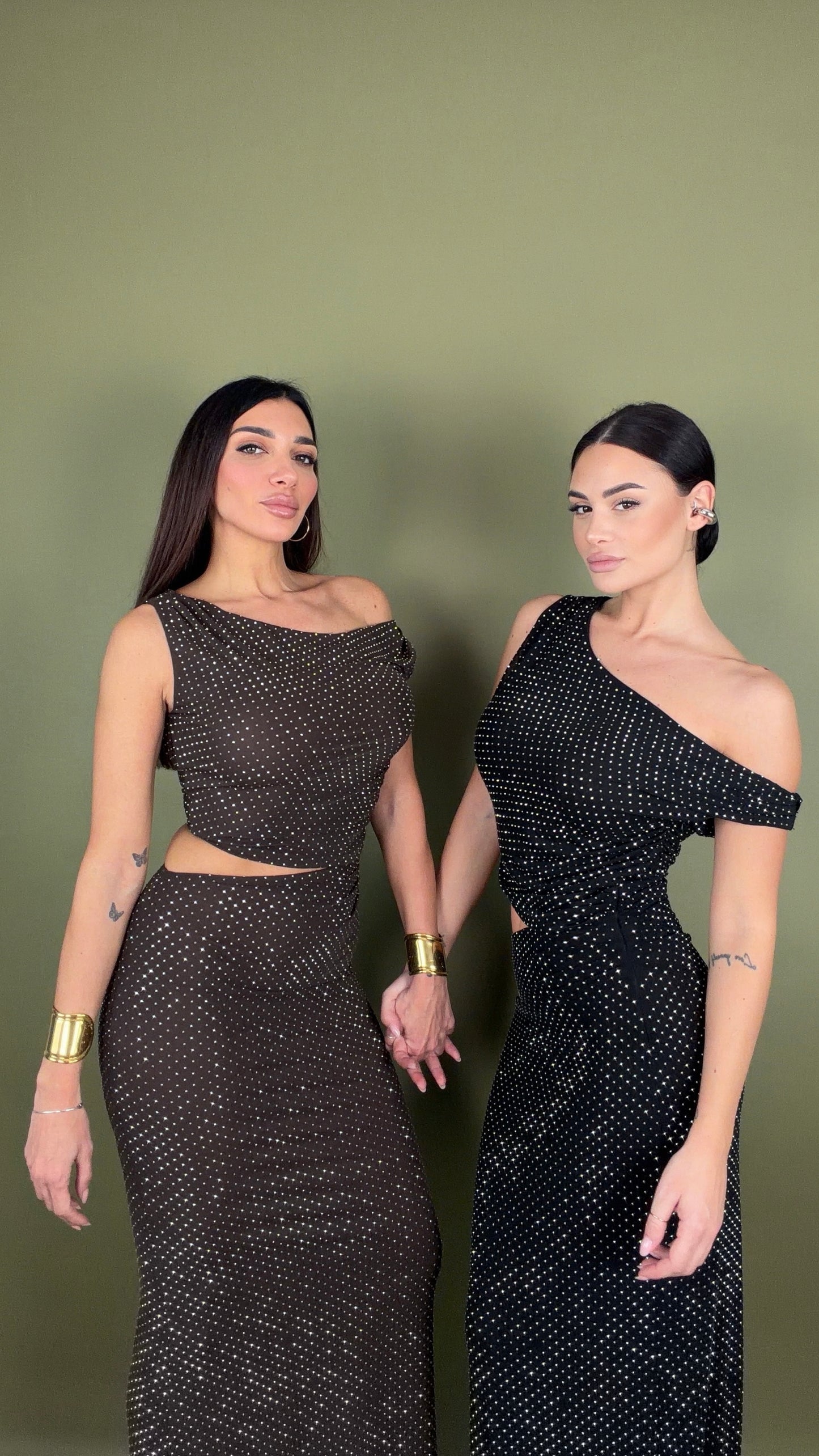 Abito cut out lungo strass